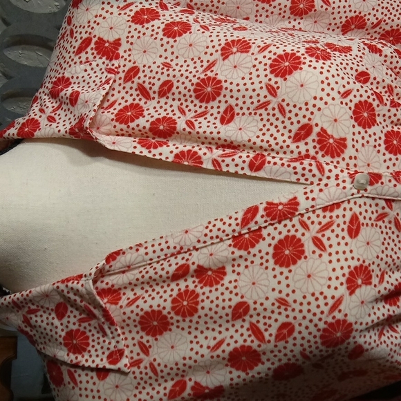 Vintage 90's i.e. Deep V-neck Button Down Empirewaist 3\4 Sleeve Blouse - Picture 7 of 12